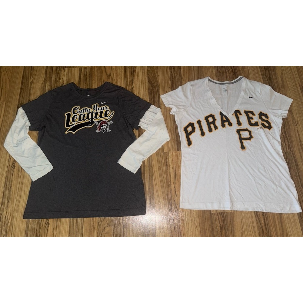 Nike Pittsburgh Pirates Women's XXL Shirt Lot White Gray Soft‎ Glitter Graphic